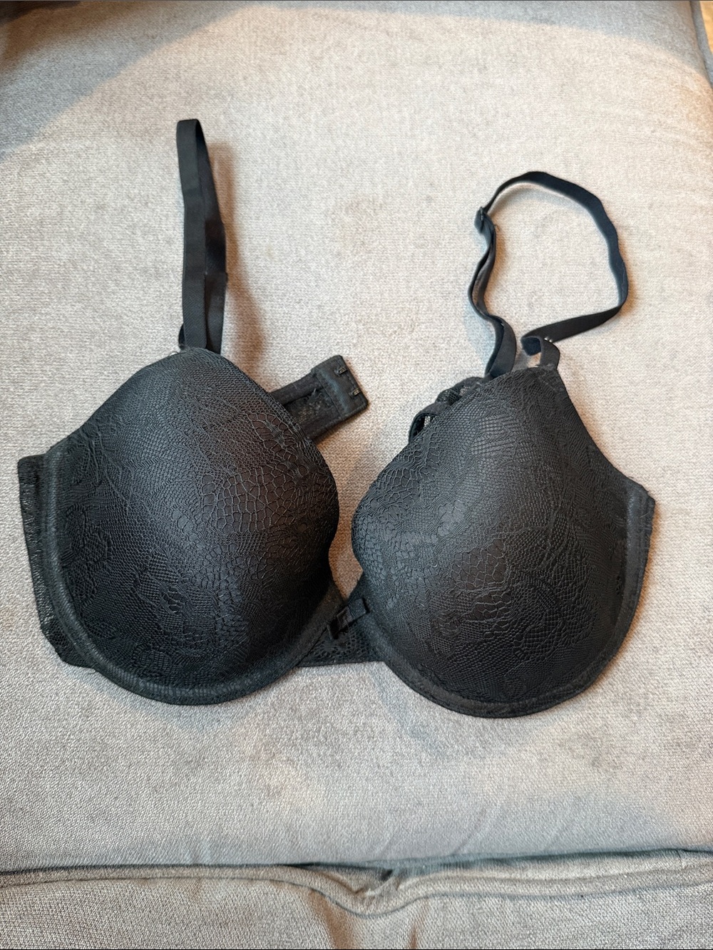 Secret Possessions Black Lace Molded Push-Up Bra